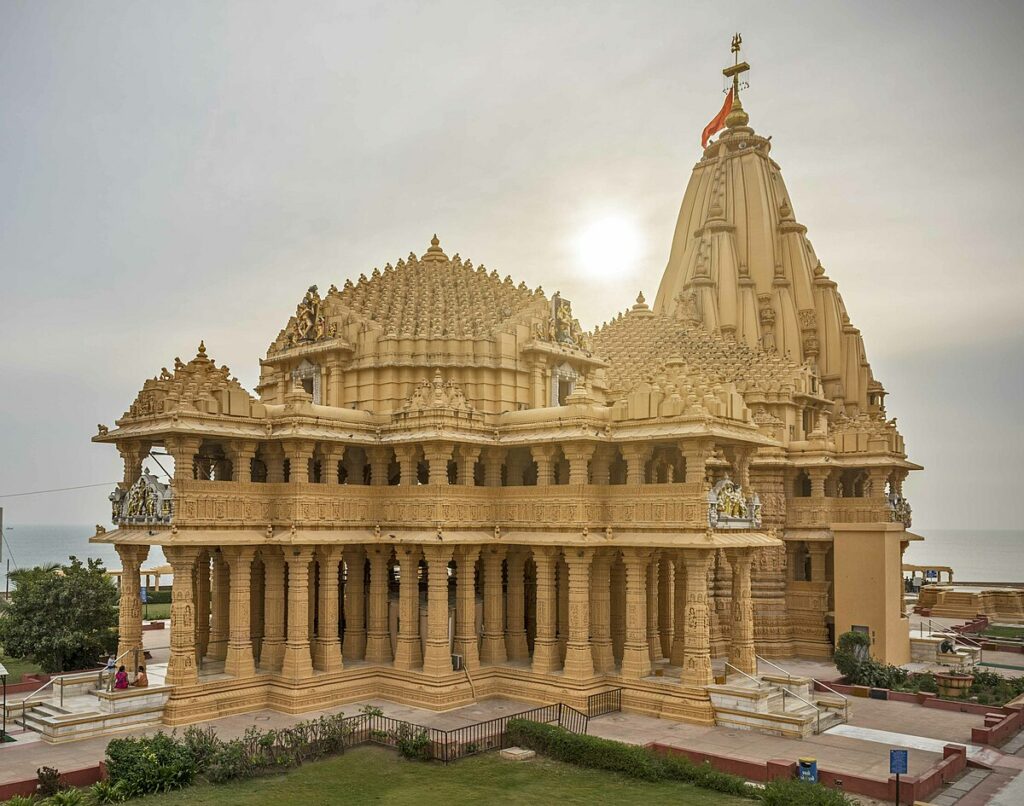 this image is about Somnath Temple situated in  Saurashtra, Gujrat